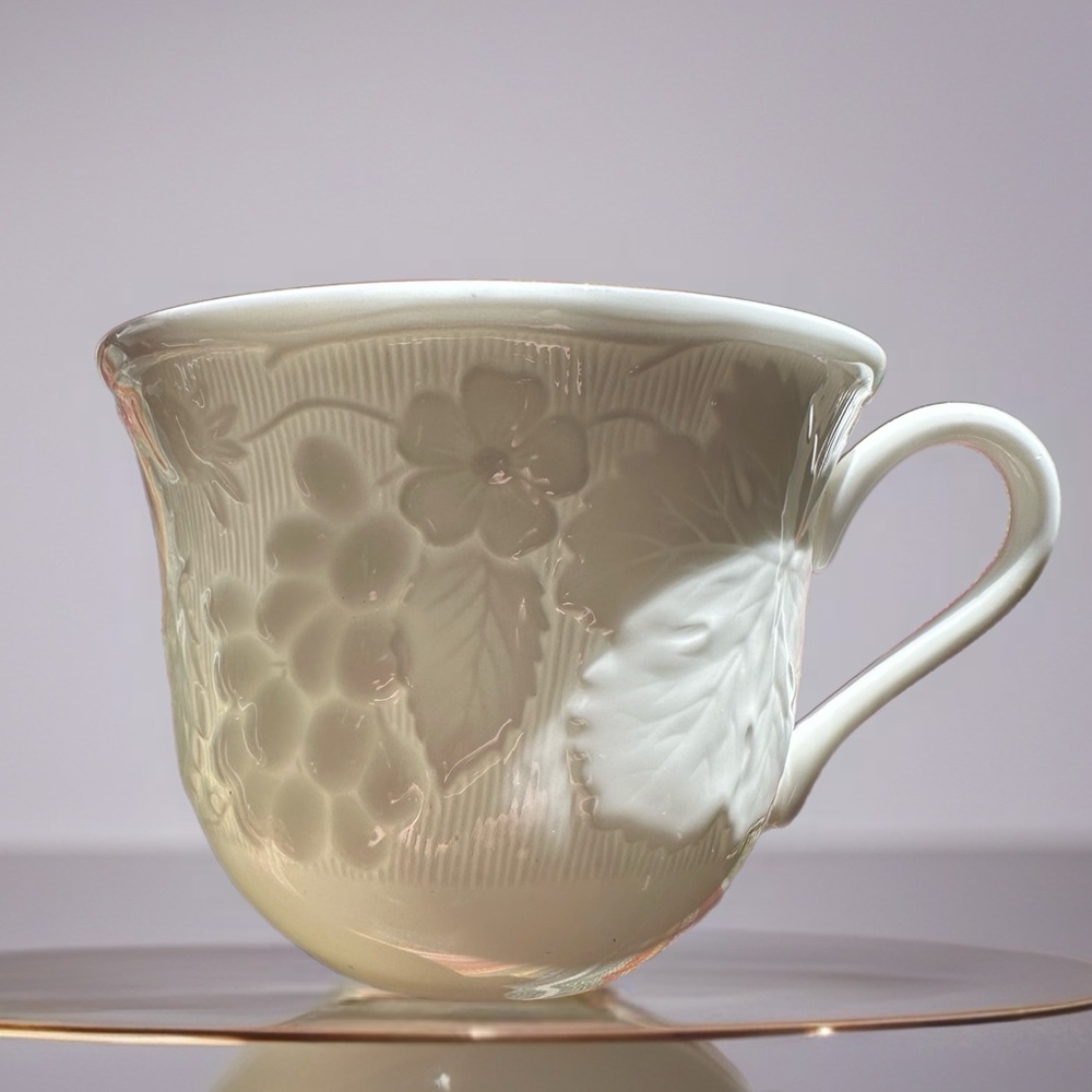 Wedgewood Strawberry & Vine Bone China Mug - Made in England 1988